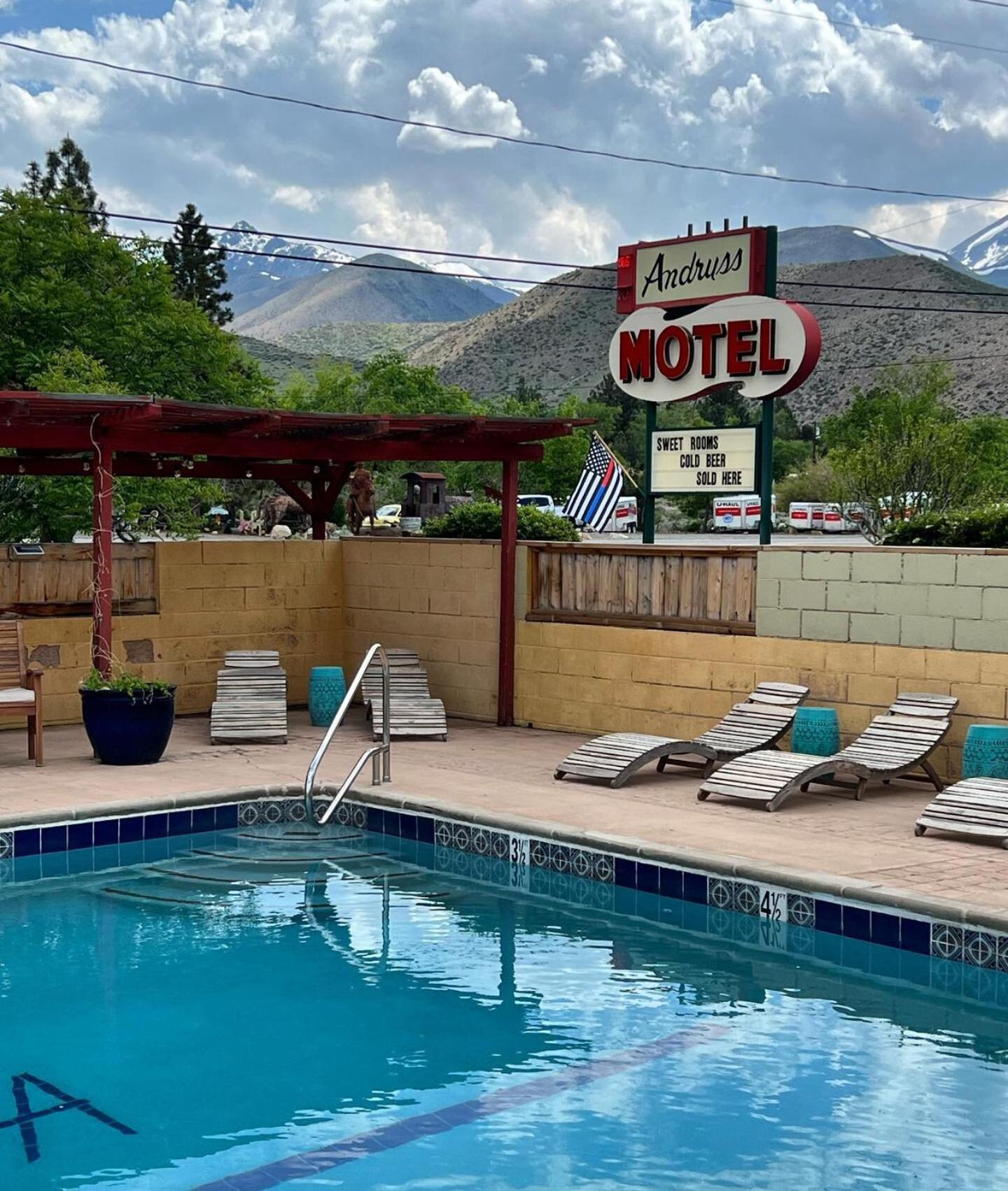 Andruss Motel Walker Exterior photo